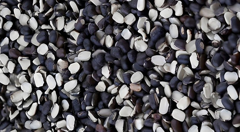 Split Black Cram (Urad Dal)